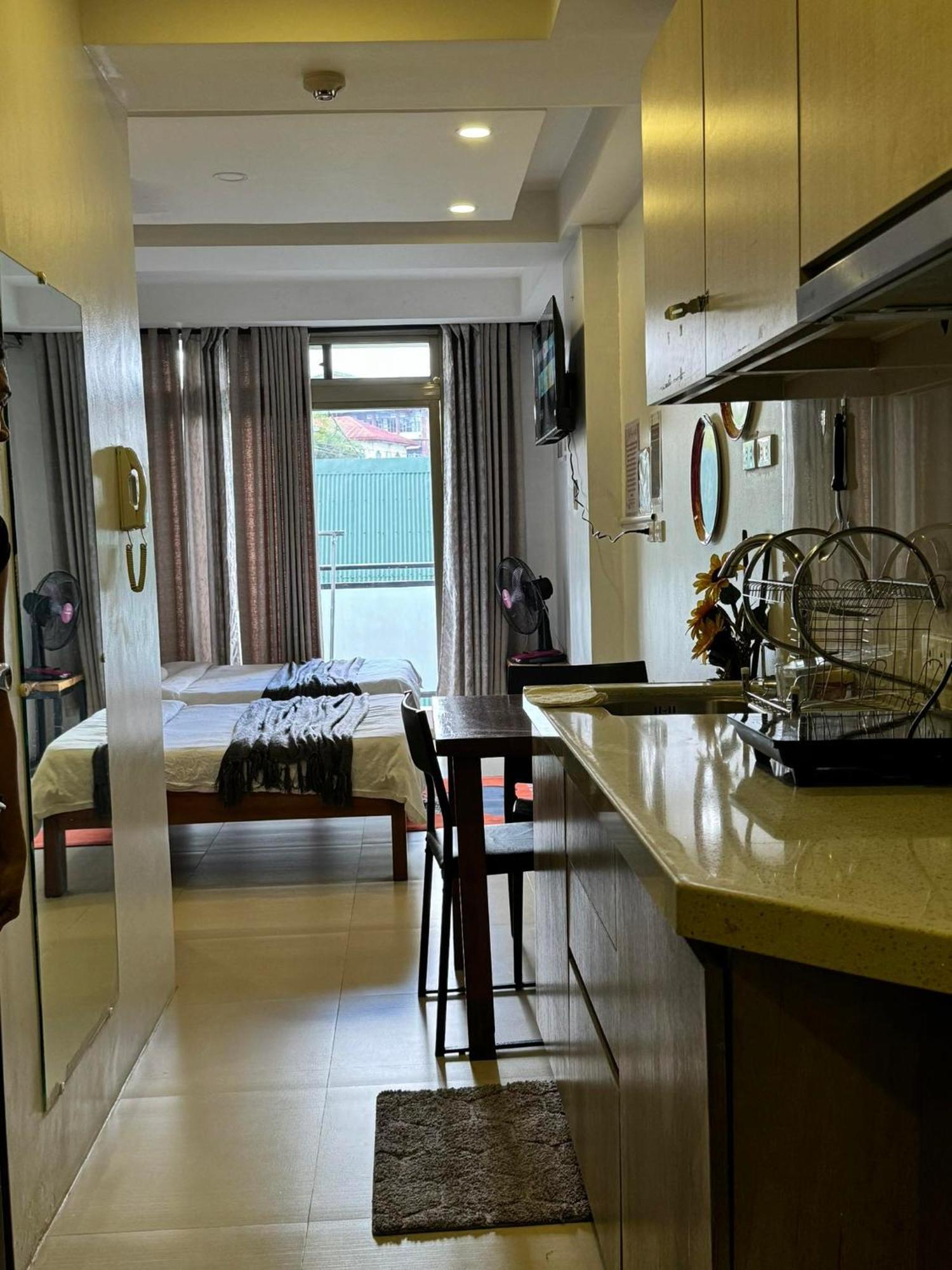 Susana'S Baguio Condotel Baguio City ภายนอก รูปภาพ