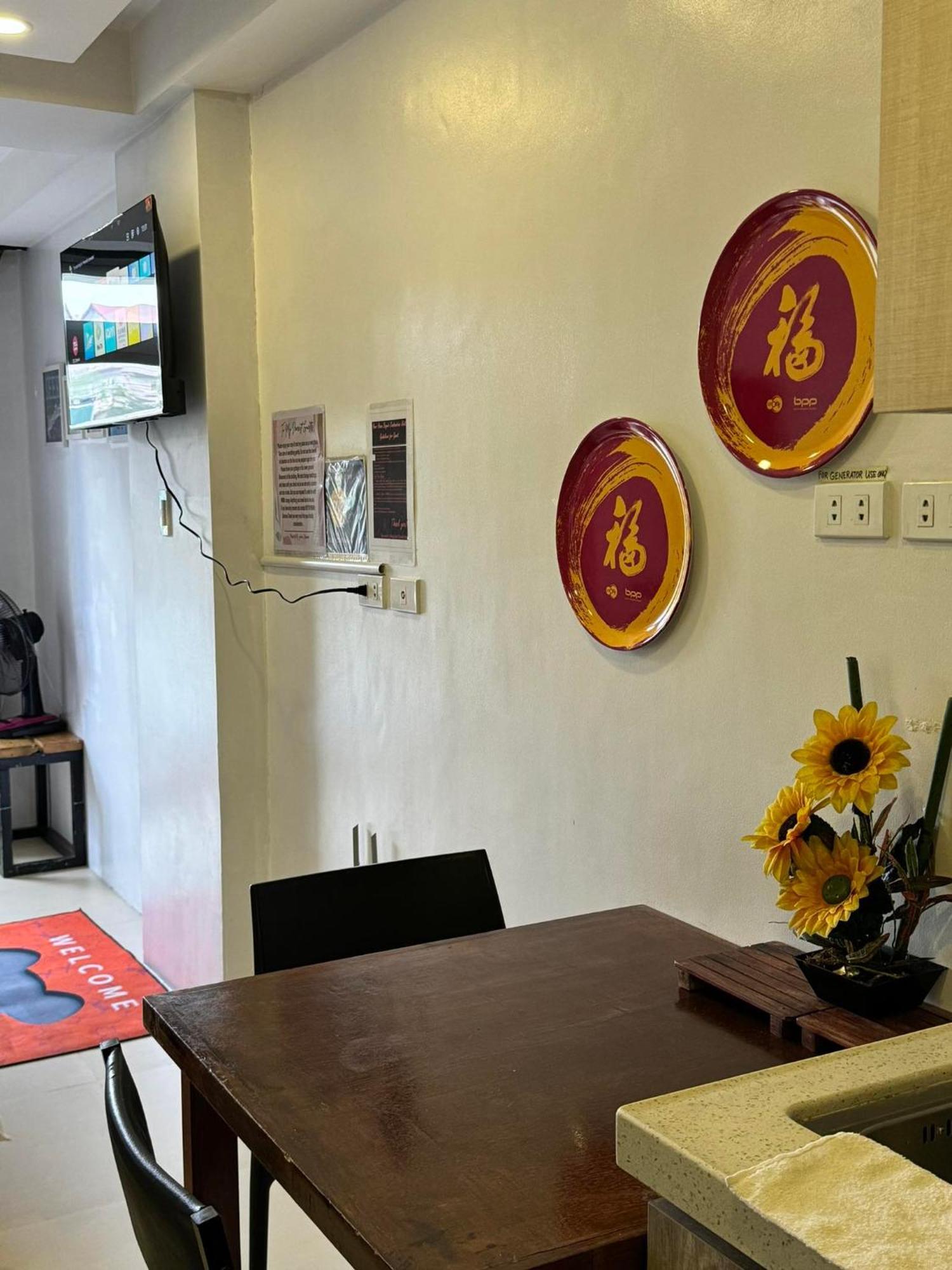 Susana'S Baguio Condotel Baguio City ภายนอก รูปภาพ